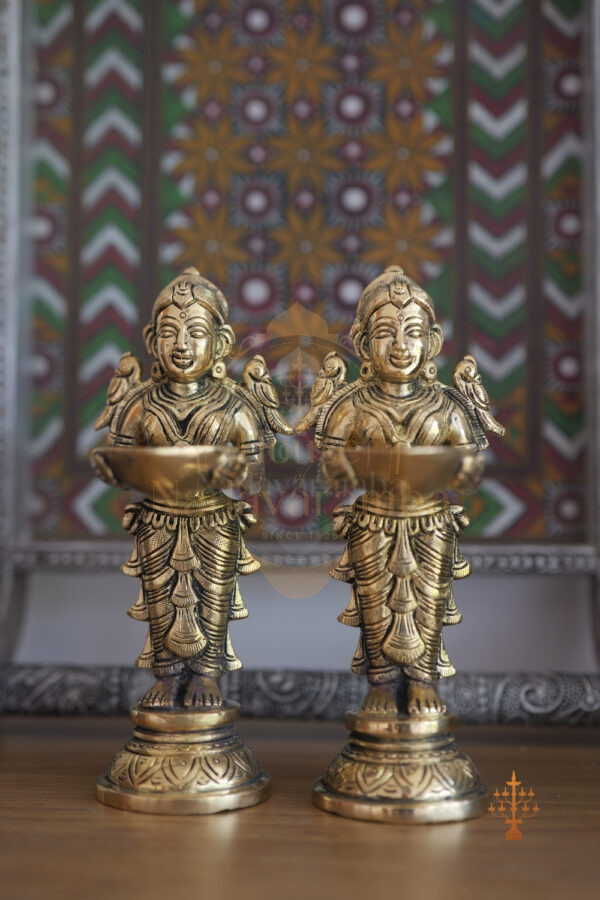 Solid Brass Pavai Vilakku Deep Lady Lamp