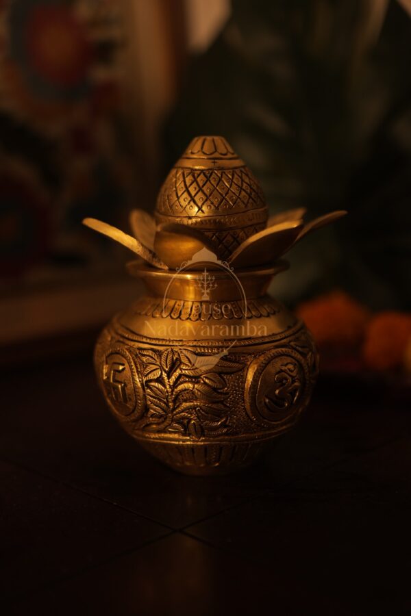 Purna Mangala Kalash- Medium