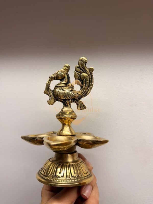 Annapakshi 5 Wick Brass Lamp