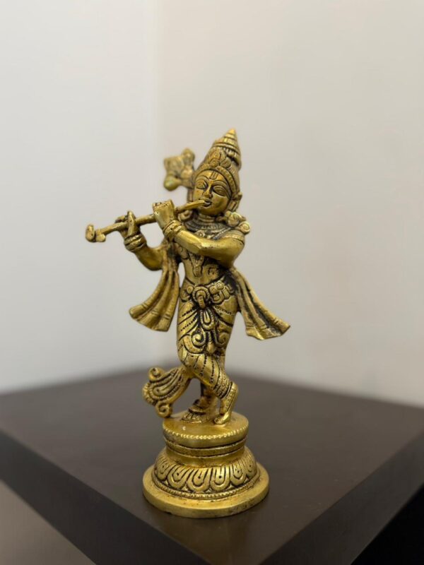 Classic Muralidhara Venugopal Krishna – Divine Harmony Form